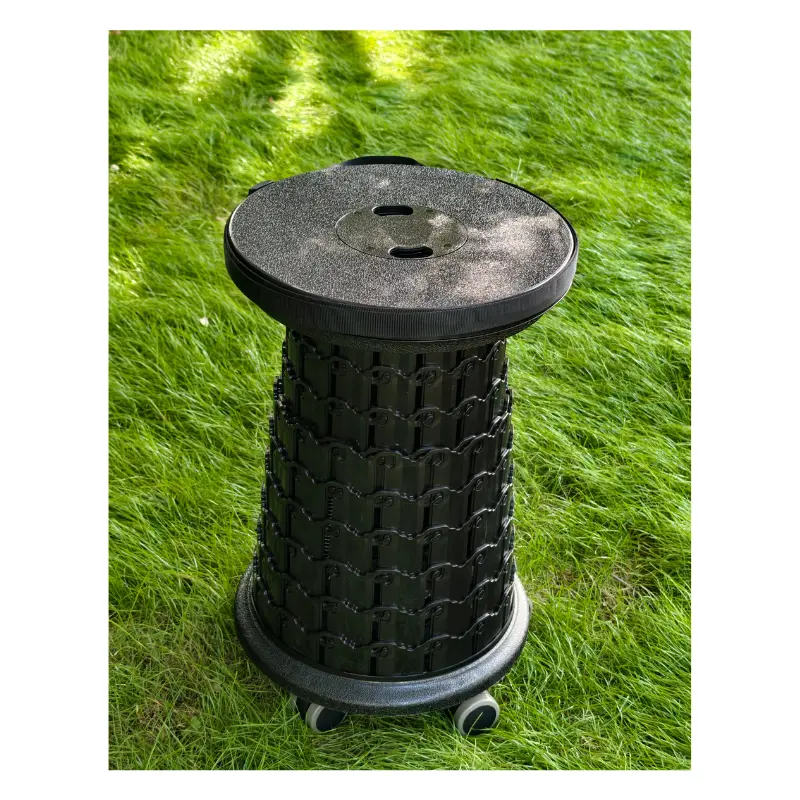 collapsible stool with wheels (2)